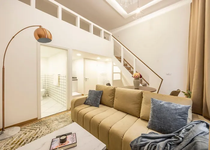 Charming Grand Residence In The Heart Of Budapest